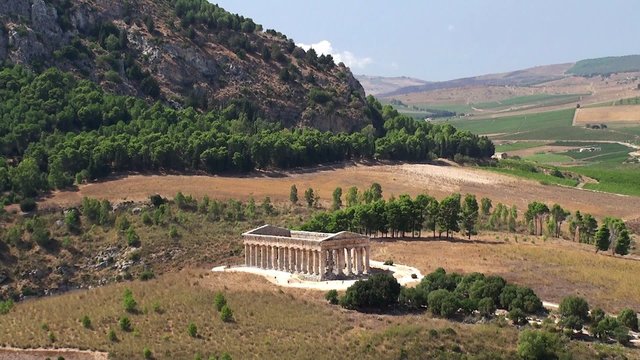 Doric temple of Segesta. Sicily