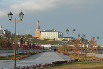 Obraz premium New Embankment and Suyumbike Tower with President Palace