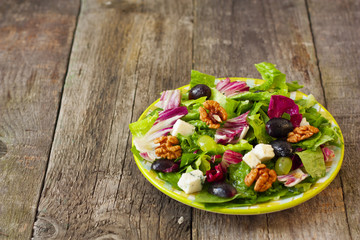 salad with grapes, herbs, walnuts and blue cheese
