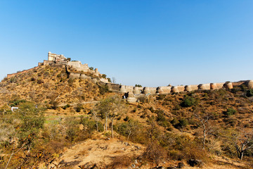 Fototapeta na wymiar Muraille Indienne, Kumbhalgarh
