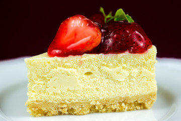 STRAWBERRY CHEESECAKE