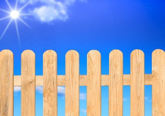 Lattenzaun / Schönwetter Konzept