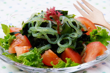 海藻サラダ