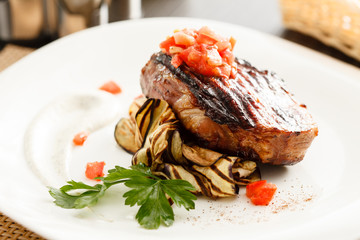 steak with grilled aubergines