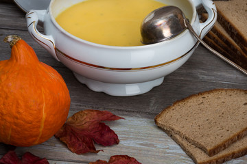 pumpkin soup set 9