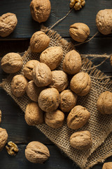 Raw Organic Whole Walnuts