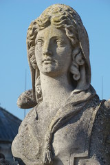 Fototapeta na wymiar Sculpture de sphinx,Domaine de Chantilly