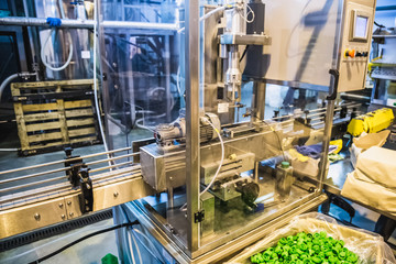 Automatic packing line of conveyor