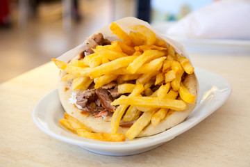 Pita gyro sandwich