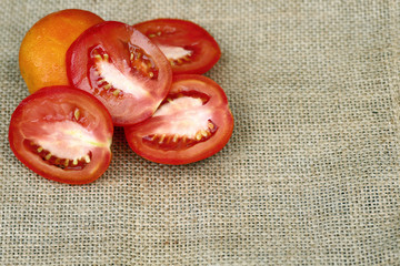 red fresh tomatoes 