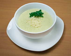 cream soup with zucchini
