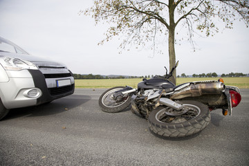 Motorradunfall mit einem Auto