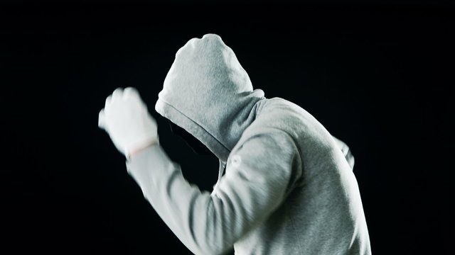 City night street robbery