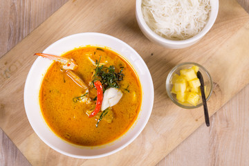 spicy crab soup rice noodles