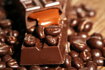 Coffee beans with chocolate glaze and dark chocolate