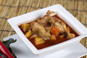 Chicken yellow curry