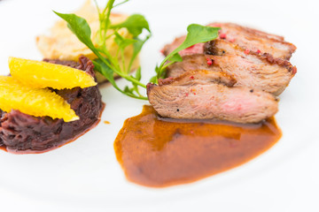 Steak duck