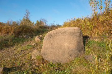 A great stone for striking your inscription