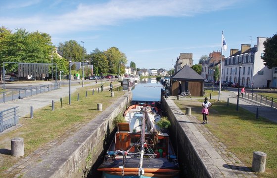 Ecluse Du Canal St Martin