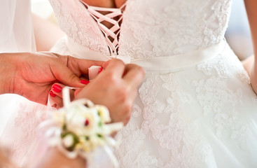 Свадебное платье