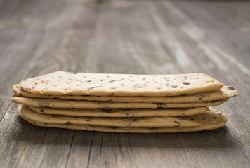 rustic crispy italian flatbread