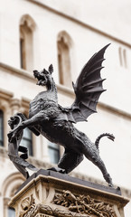 Temple Bar dragon statue
