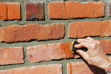 Jointing exposed brickwork