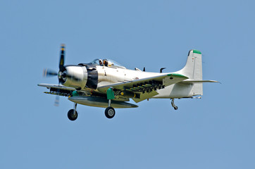 Fototapeta na wymiar Douglas A-1 Skyraider