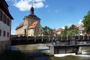 Fototapeta na wymiar Altes Rathaus in Bamberg