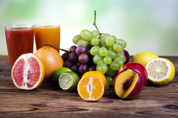Fruits, vegetables, fruit juices, vegetable juices, healthy food