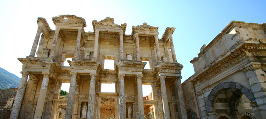 Obraz premium Ancient library in Ephesus,Turkey