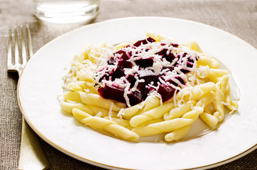 pasta with roasted beets and goat cheese