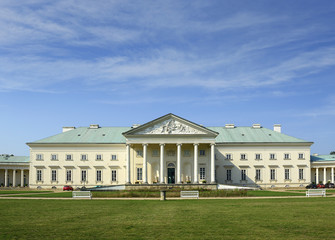 Chateau Kacina, Empire architecture in Bohemia