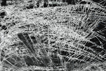 broken windshield in car accident 