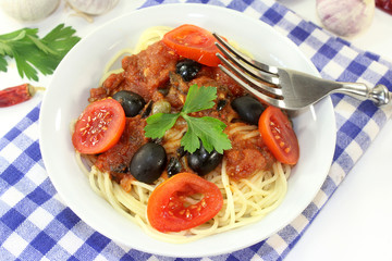 Spaghetti alla Puttanesca