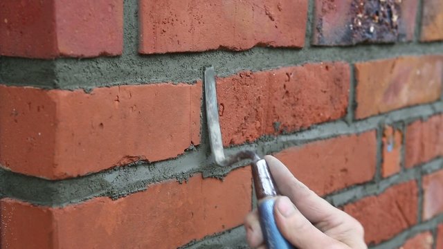 Jointing exposed brickwork