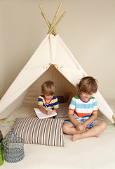 Indoor Play with Teepee Tent © chasingmoments