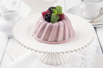 Waldfrüchtepudding