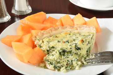 Quiche with cantaloupe