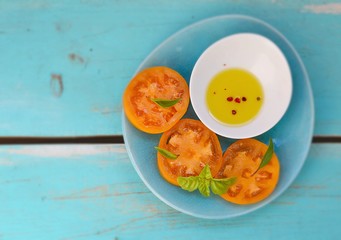 ripe and juicy yellow tomatoes