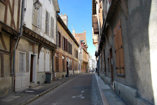Ruelle m&eacute;di&eacute;vale Troyes Champagne