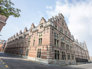 Katholieke Universiteit Leuven (Katholische Universität Löwen)