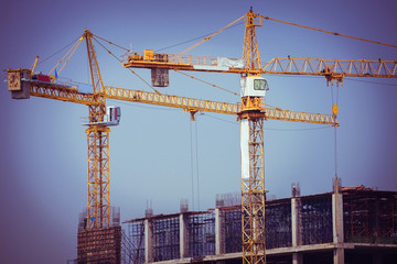 crane construction industry background