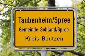 Ortsschild Taubenheim/Spree