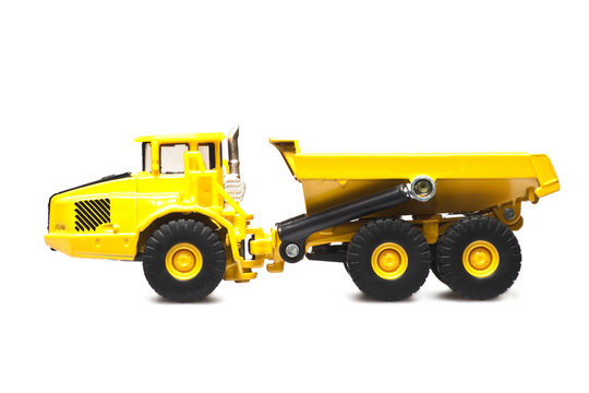 yellow dumper truck