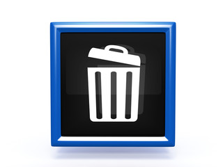 trash can square icon on white background