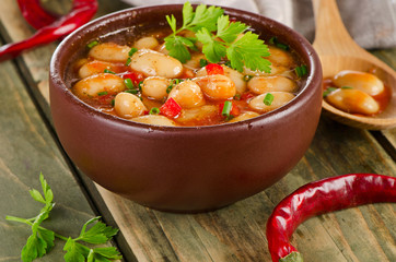 Baked beans in  a bowl