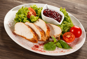 Roast chicken fillet and vegetables