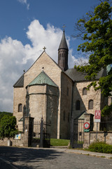 Fototapeta na wymiar Stiftskirche St. Serevatus Gernrode harz