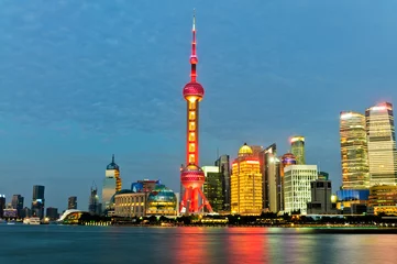 Foto op Plexiglas Shanghai Oriental pearl city night scene in China © ABCDstock